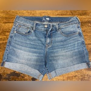 Old Navy shorts, women size 4